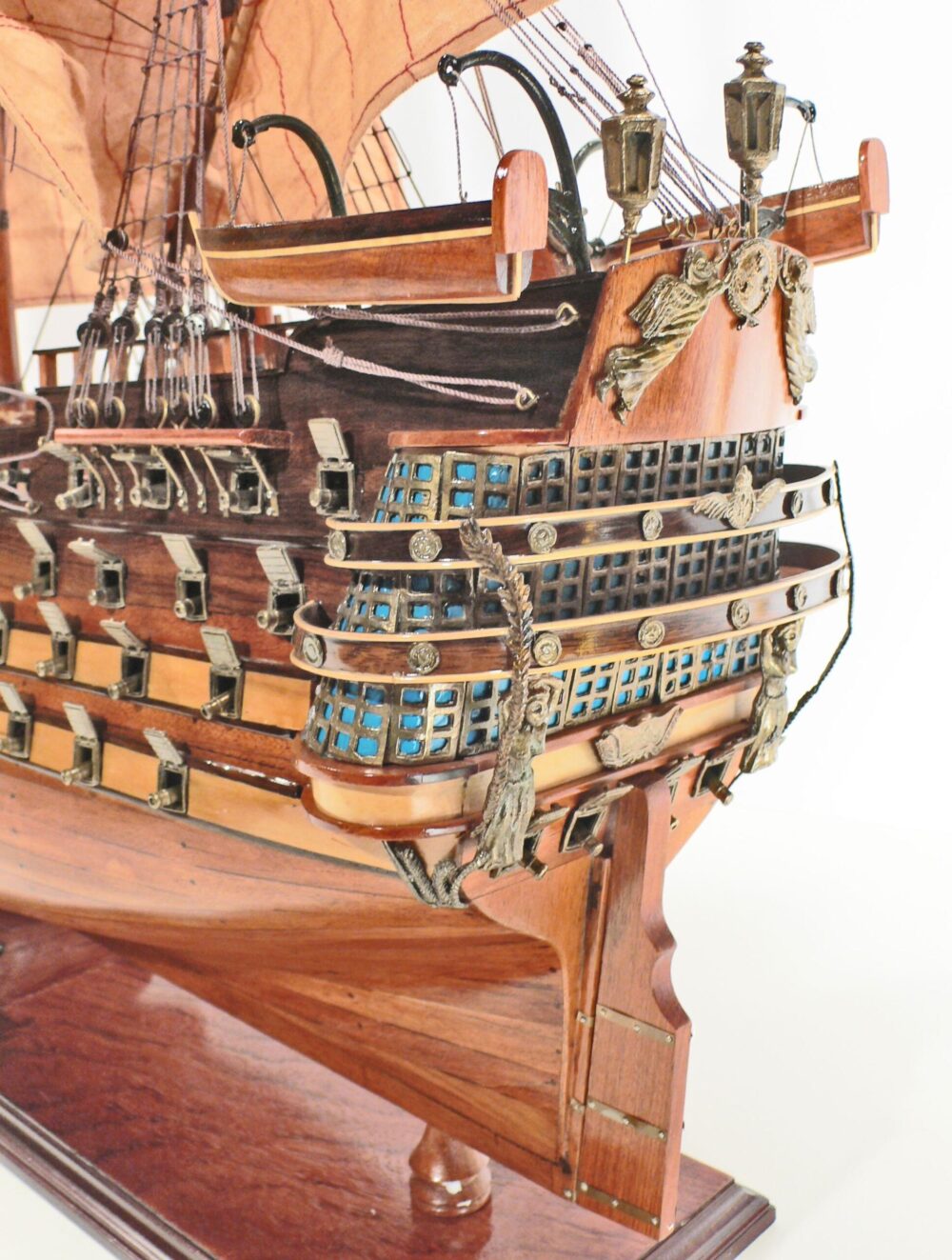 Maquette De Bateau Riva Italien – Reproduction De Luxe 40 Cm – Décoration Nautique – Finition Bois Et Chrome