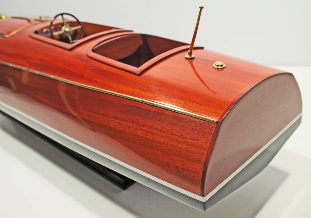 Zipper Hydroplane, RC Ready Nain Ship Models